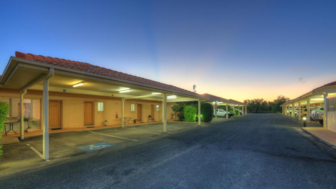 Country Roads Motor Inn Goondiwindi Exterior photo