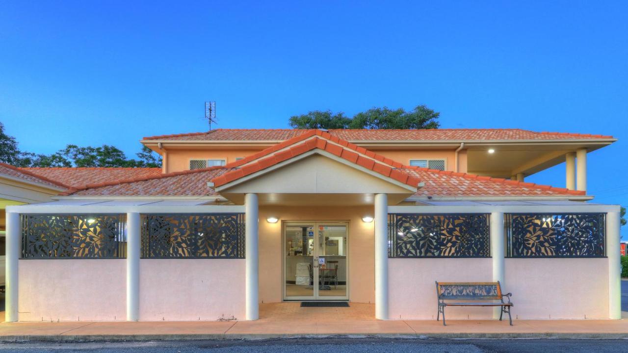 Country Roads Motor Inn Goondiwindi Exterior photo